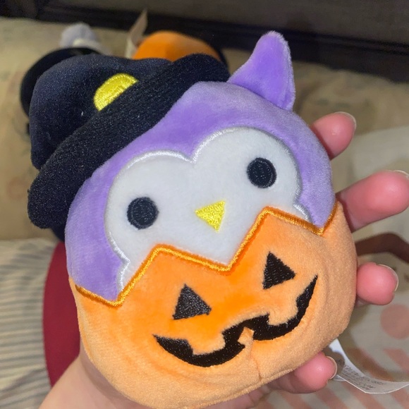 Full Halloween capsule Squishmallow squad - Picture 6 of 6